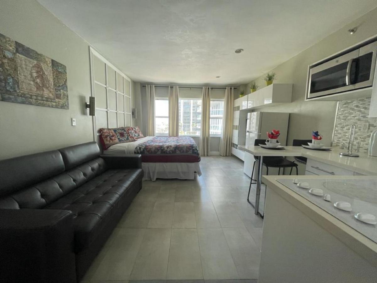 Beachfront Studios Casablanca Rentals Miami Beach Exterior foto